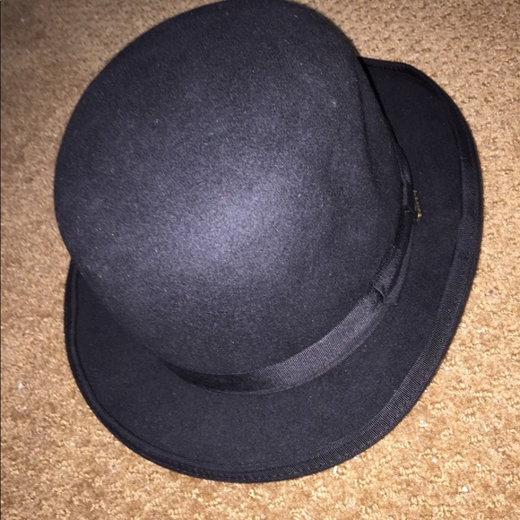 Men hate - Picture 2 of 8